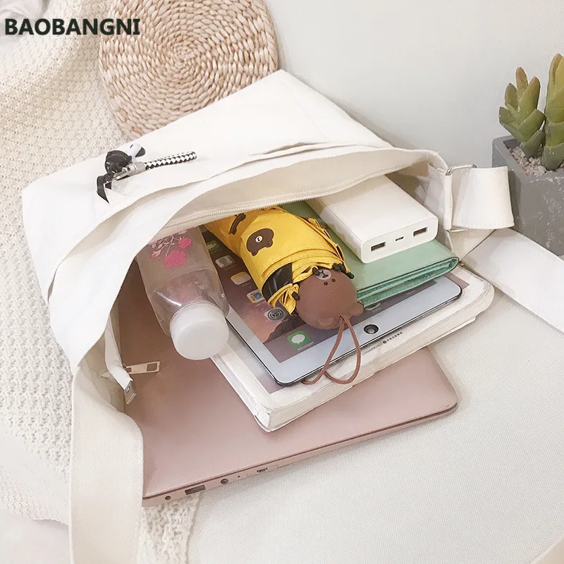 

New Arrival Black and White Canvas Big Capacity Women's Female Fashion Design Bags
