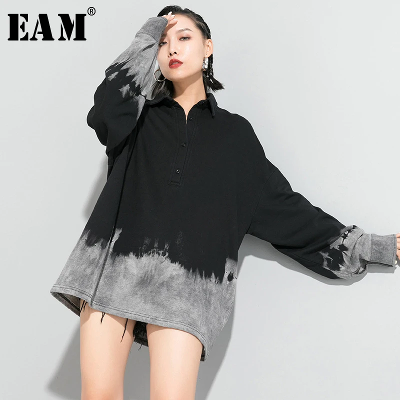 

[EAM] Loose Fit Black Letter Prnted Split Joint Sweatshirt New Lapel Long Sleeve Women Big Size Fashion Tide Spring 2020 1R645