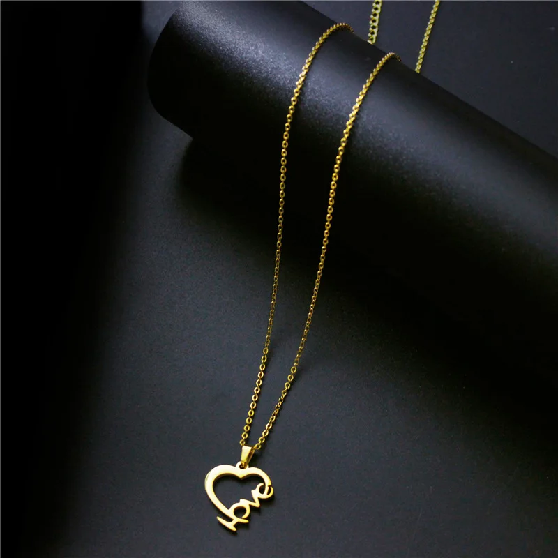 Fashion Tiny Love Heart Dainty Initial Necklace Stainless Steel Gold Color Letter Love Choker Necklace for Women Jewelry Gift