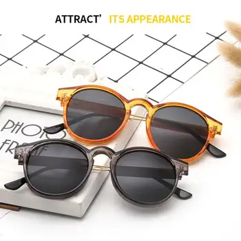 

New Womens Round Sunglasses Retro Gold Silver Black Frame Unisex Eyewear Female Male Sun Glasses for Men Oculos Gafas