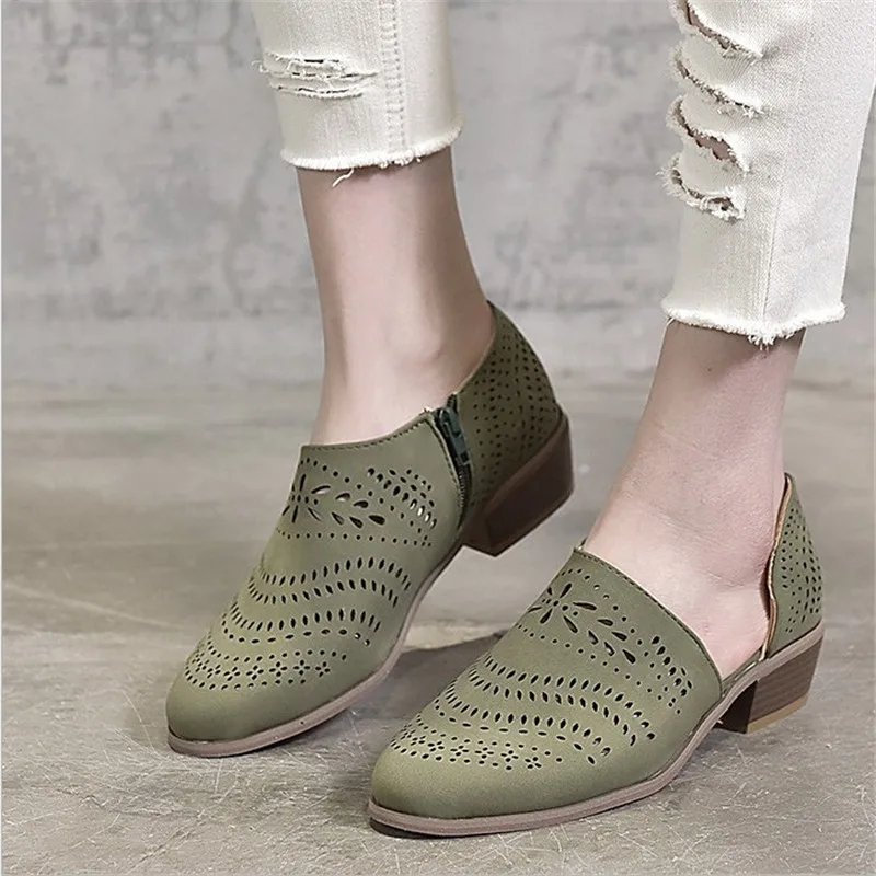 12087269757_1265305924