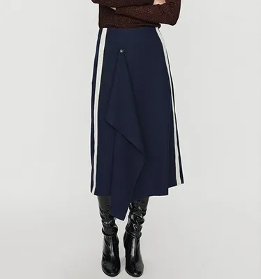 2019 Autumn / Winter New Contrast Color Irregular Skirt