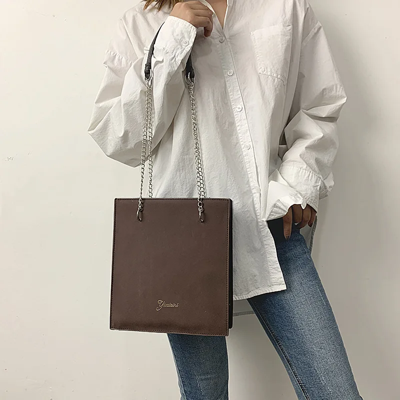 

Big Bag Women's 2020 Autumn New Style Fashion Fashion Large Capacity Simple Dull Polish Bag with Chain Versatile Crossbody Bag