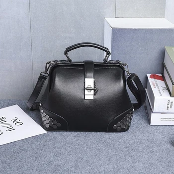 

Diinovivo 2020 Fashion Leather Women's Handbag Rivet Design Doctor Handbag Female Messenger Shoulder Bag Ladies Lock WHDV1640