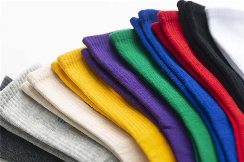 Women New Cotton Socks All Seasons Fashion Embroidery Weather Pattern Series Ladies Popular College Wild Casual Tube Socks AA15
