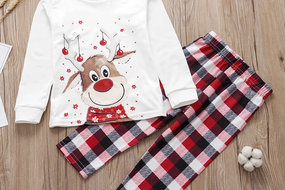 Xmas Family Matching Pajamas Set Cute Deer Adult Kid Baby Family Matching OutfitsChristmas Family & Dog Clothes Scarf