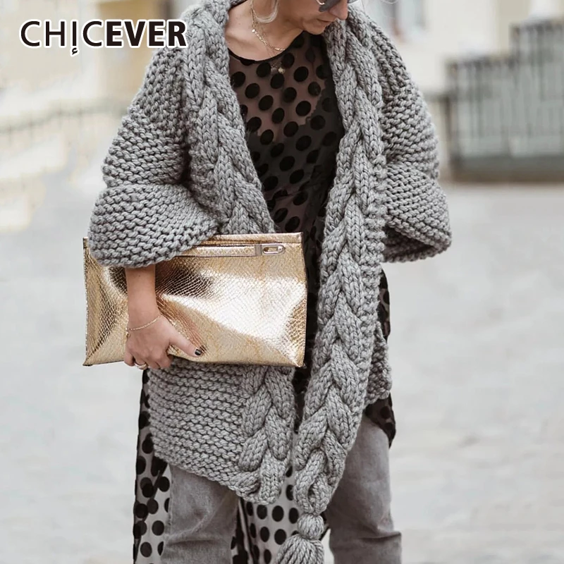 Женский вязаный кардиган CHICEVER Белый Свободный большого размера с v-образным