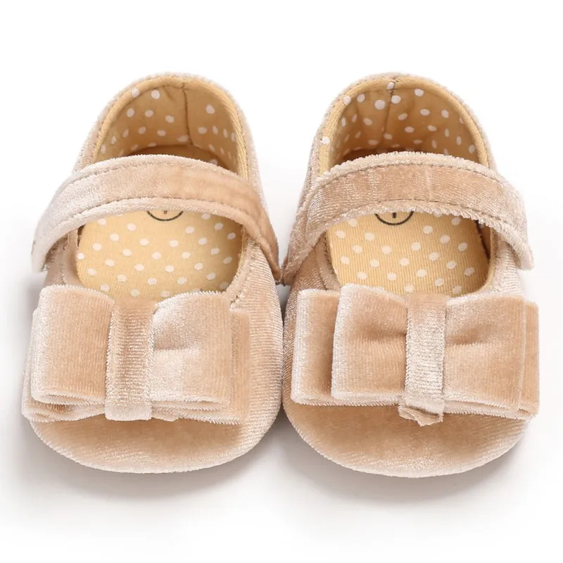 Годовалого возраста зимние для маленьких мальчиков обувь для девочек Дети Первые шаги с бантом Детские зауженые Зимние Теплая обувь для девочек, детские ботинки для мальчиков и детская обувь