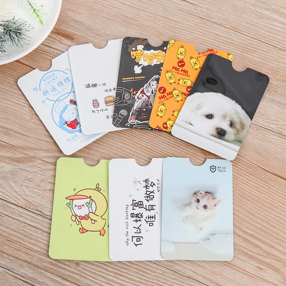 

4PCS/Pack Cute Pattern RFID Anti-degaussing Bank Card Holder ID Card Case Bus card Cover IC Aluminum Foil Bag Card Protector