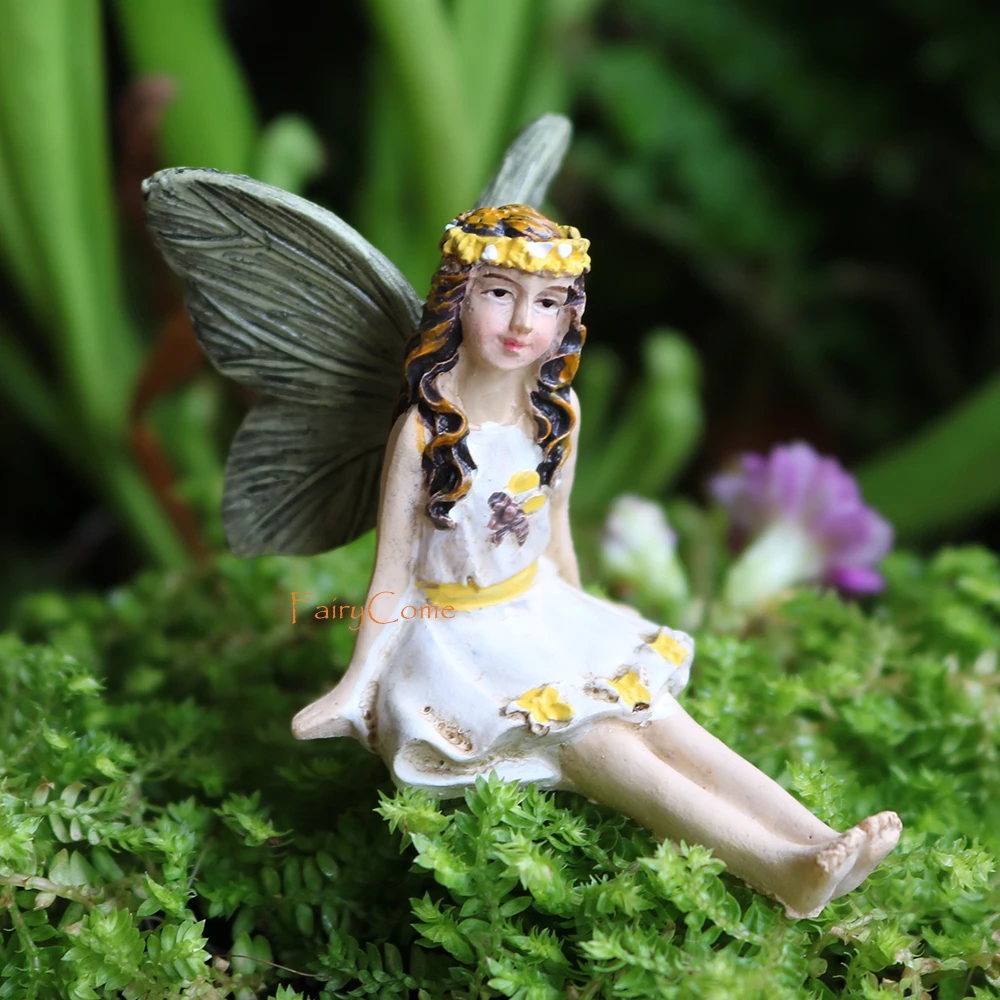 1 Piece of Miniature Garden Fairies Figurines Resin Mini Fairy Statue Figure Fairy Garden Ornaments Decorations Accessories