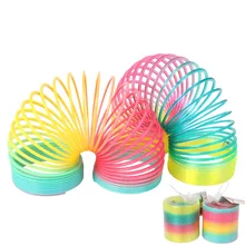 Jouet amusant en cercle de couleur arc en ciel, bobine de printemps, pliable, en plastique, éducatif et créatif, pour les enfants, 1 pièce,