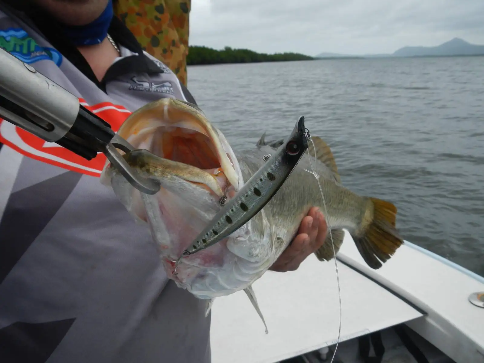 Приманка для рыбалки NOEBY worrble minnow, жесткая приманка для морского окуня, 120 мм, 16 г и 150 мм, 24 г, плавающая Джеркбейт для серфинга, приманки для ловли басов