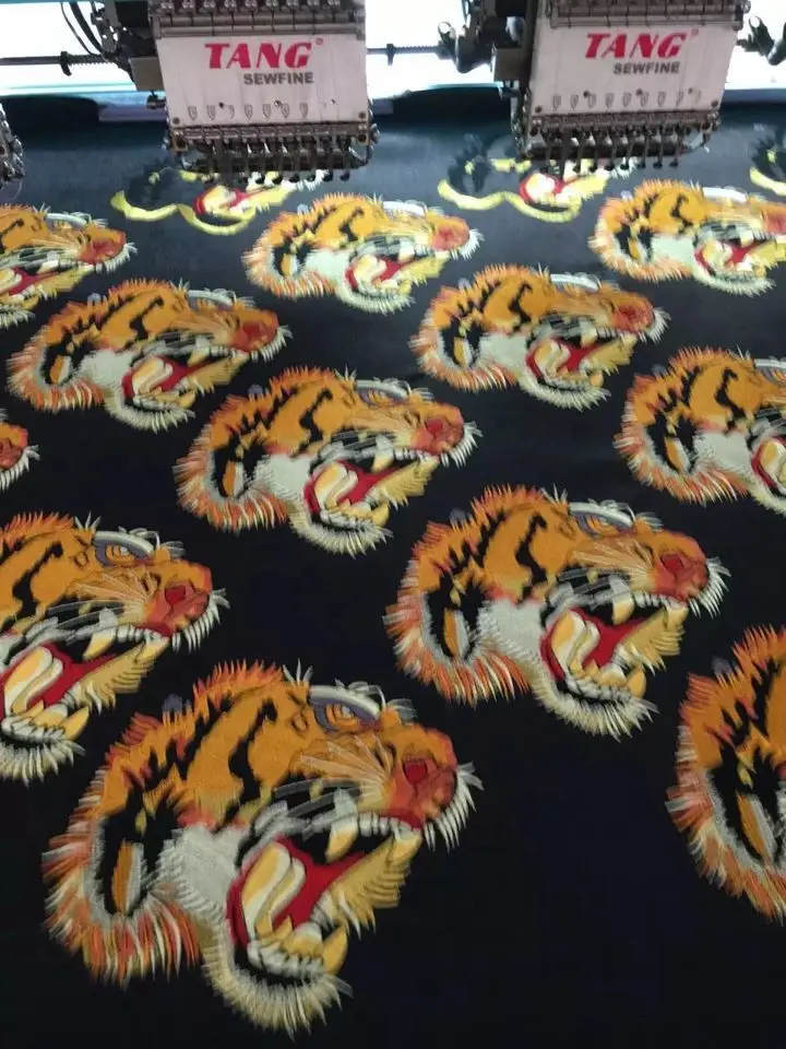 3281663908_355663081