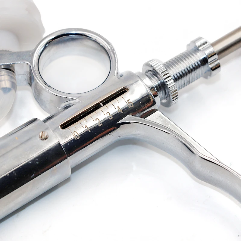 Tanie 5 ML automatyczny zwierząt gospodarskich strzykawka automatyczna sprzęt weterynaryjny z butelkami szczepień metalowy wielofunkcyjny gospodarstwa T