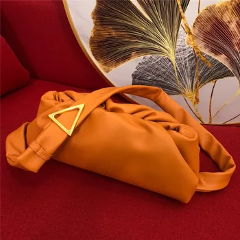 

2020 spring and summer chest bag fold hand cloud bag Genuine Leather female bag shoulder diagonal dumpling bag