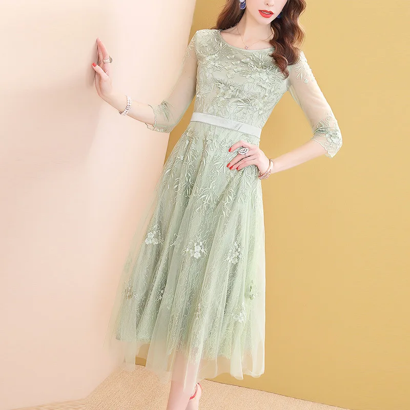 

2019 New Style Green Mesh Embroidered Slim Fit Lace Dress Women's Spring And Summer Long Popular Summer Skirt Fashion