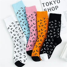 Уличная одежда с рисунком Полумесяца забавные Женские носочки Kawaii черные белые японские корейские стильные розовые носки осень зима