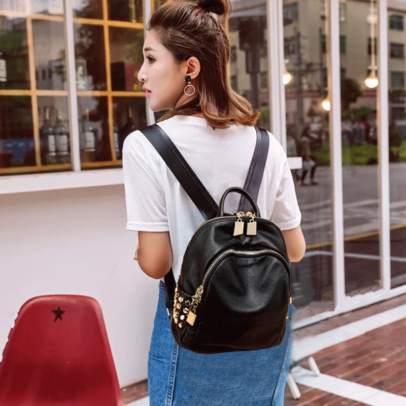 

2020 new women's backpacks ladies mini backpacks first layer leather bags personalized women's backpacks