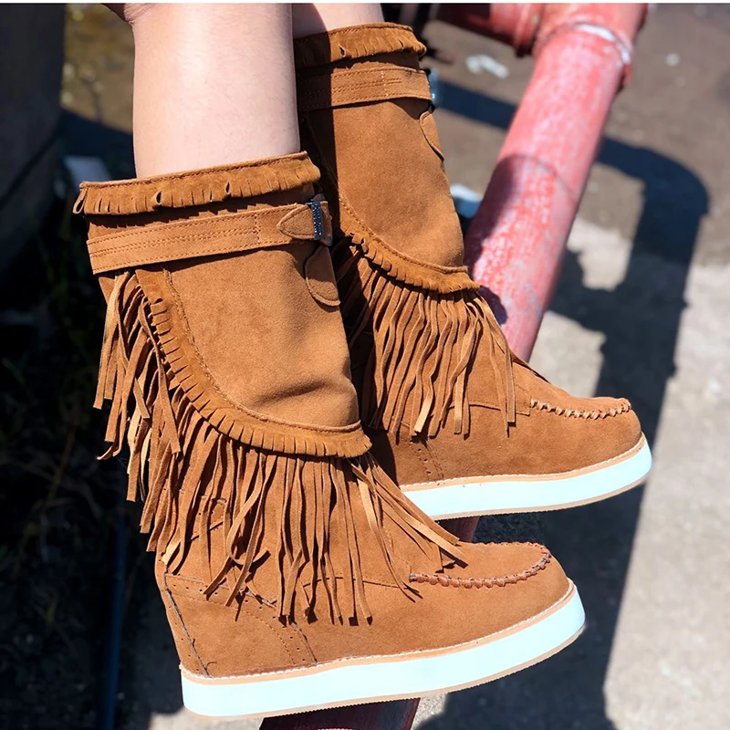 

Winter Women Wedge Boots Flat Belt Faux Slim Platform Buckle Fringe Sewing Slip On Rubber Casual Black Ladies Shoes Botas Mujer