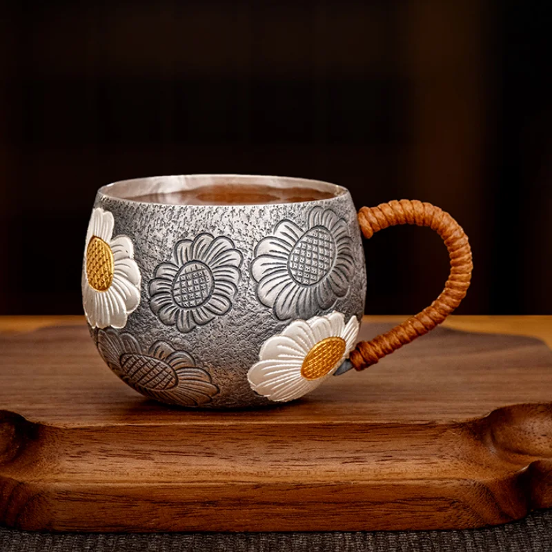 

Daisy Gilt Tea Cup Sterling Silver 999 Handmand Relief Engraving With Handle Ceremony Accessories Teaware Drinkware Tearoom Tool