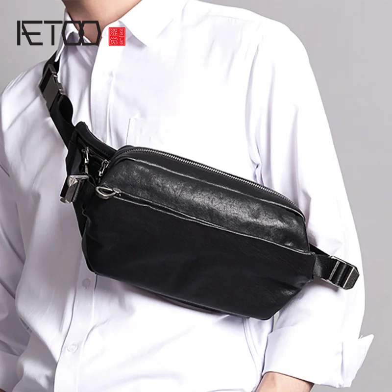 

AETOO Leather chest bag, trendy men's purse, head leather men's shoulder bag