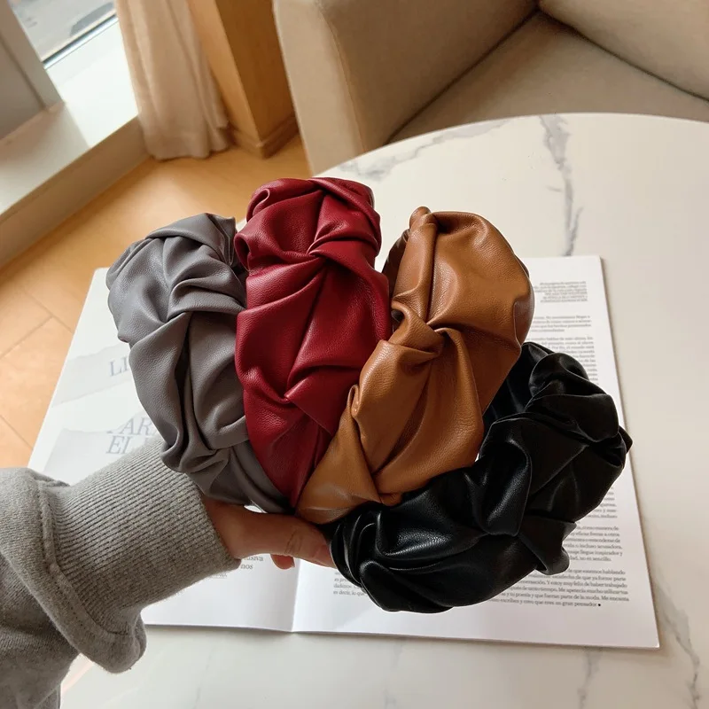 

Fashion PU Leather Headbands Hair Bands Hoops Women Wide Cross Knotted Folds Hairbands Bezel Scrunchies Winter Hair Accessories