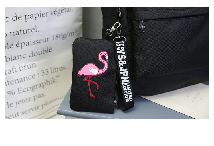 8808923298_271807276