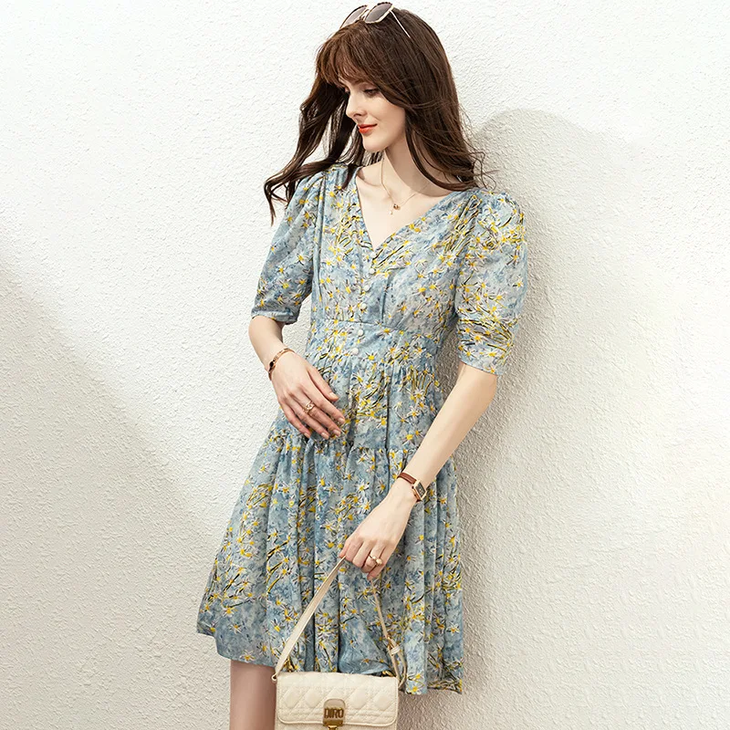 

French 2021 summer new sweet print close waist V-neck A-line dress