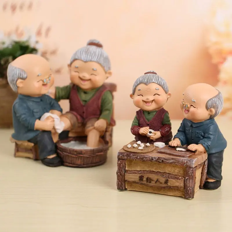 

Home Decoration Small Ornaments Grandparents Old Lady Old Characters Crafts Creative Birthday Gift Loving Couple Doll Decoration