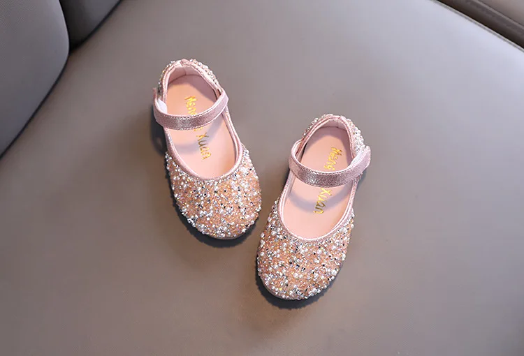 children's shoes for sale Autumn Girls Rhinestone Leather Shoes 2022 Spring Pearl Bow Princess Shoes Soft Children Baby Toddler Single Shoes G06 children's sandals near me