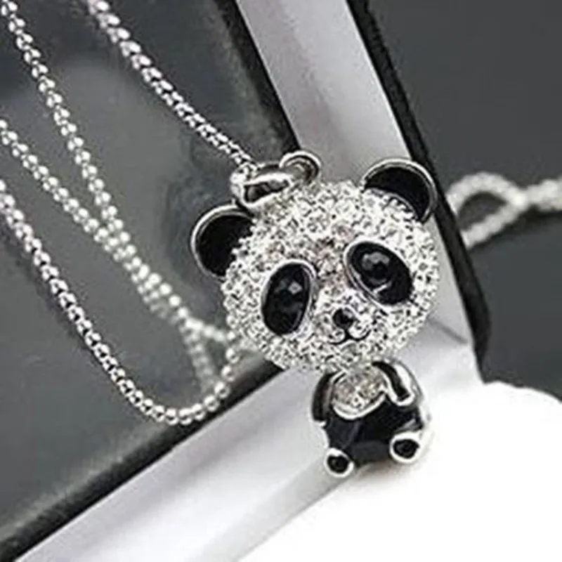 

Fashion Classical Women's Rhinestone Moving Head Panda Pendant Sweater Chain Necklace For Women Charm Necklace Jewelry