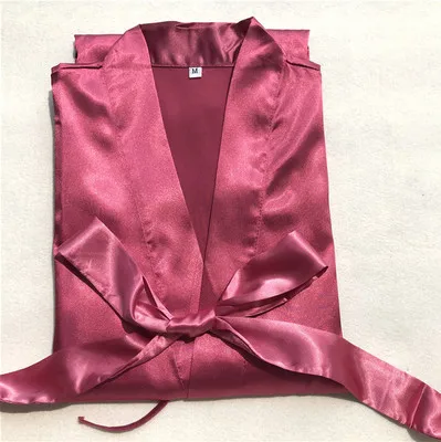 1 шт. в партии вышитый на заказ логотип подарки на день рождения шелковые халаты Свадебные вечерние невесты подарок для невесты атласная пижама-кимоно Халат - Цвет: Бургундия