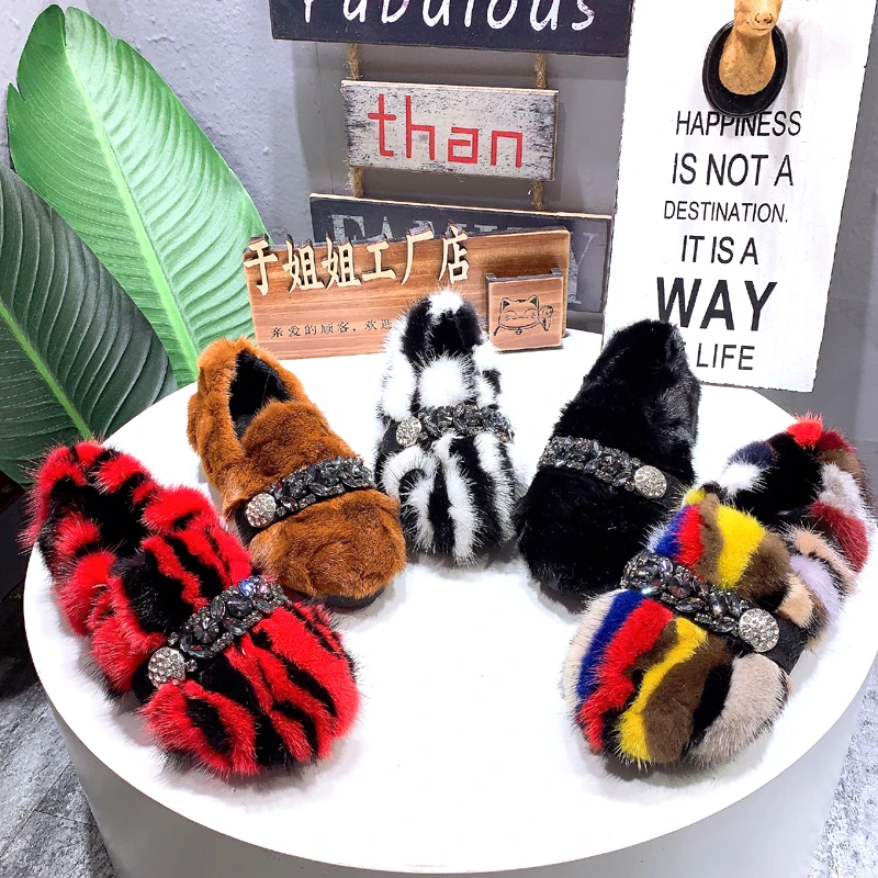 

2020 New Fashion Women Winter Warm Fur Flats Crystal Decor Casual Loafers Platform Creepers Espadrilles Mink Fur Flat Shoes