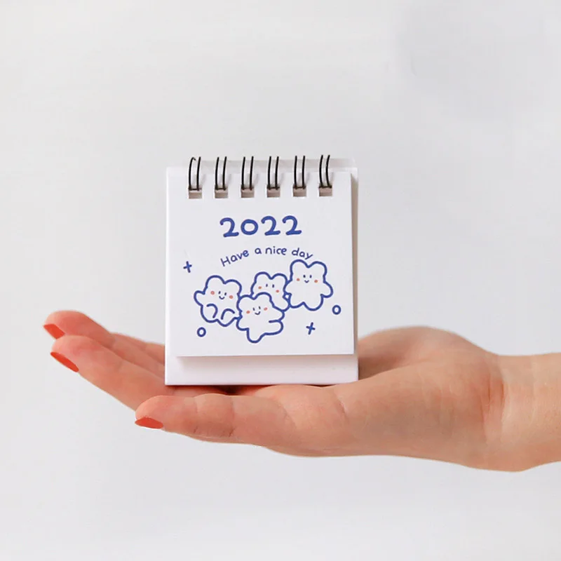 Mohamm 1PC 2022 Cute Creative Mini Desk Calendar Decoration Stationery School Supplies