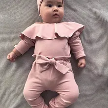 Комплект одежды из 2 предметов для Одежда для детей; малышей; девочек рюшами Ползунки-комбинезон; розовые топы с бантом, трусики/штаны на подгузник, зимняя верхняя одежда для детей