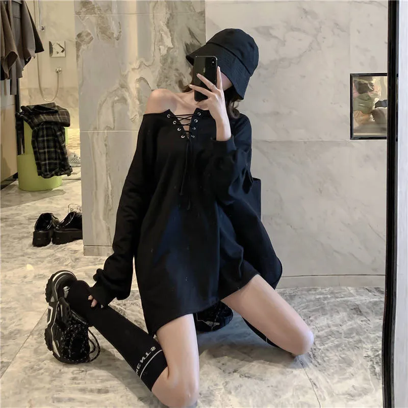 Harajuku женская футболка Свободные Джемперы Модные женские Ulzzang винтажная уличная одежда с открытыми плечами Сексуальная Толстовка белые топы