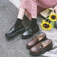 Японская Студенческая обувь для девочек JK, одноцветная обувь из искусственной кожи на низком каблуке, декоративная застёжка, лоферы