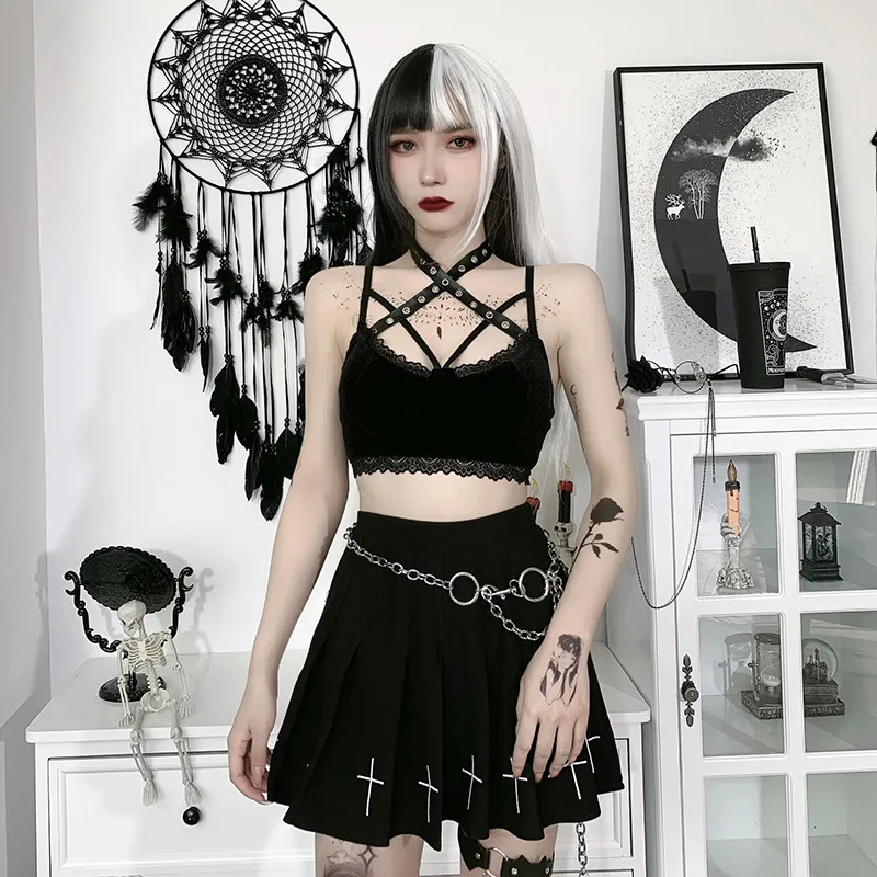 Dark Gothic Women Black Eyelet Strap Halter Camis 2021 Summer Lady Street Lace Spliced Hollow Sexy Short Length Camisole Top