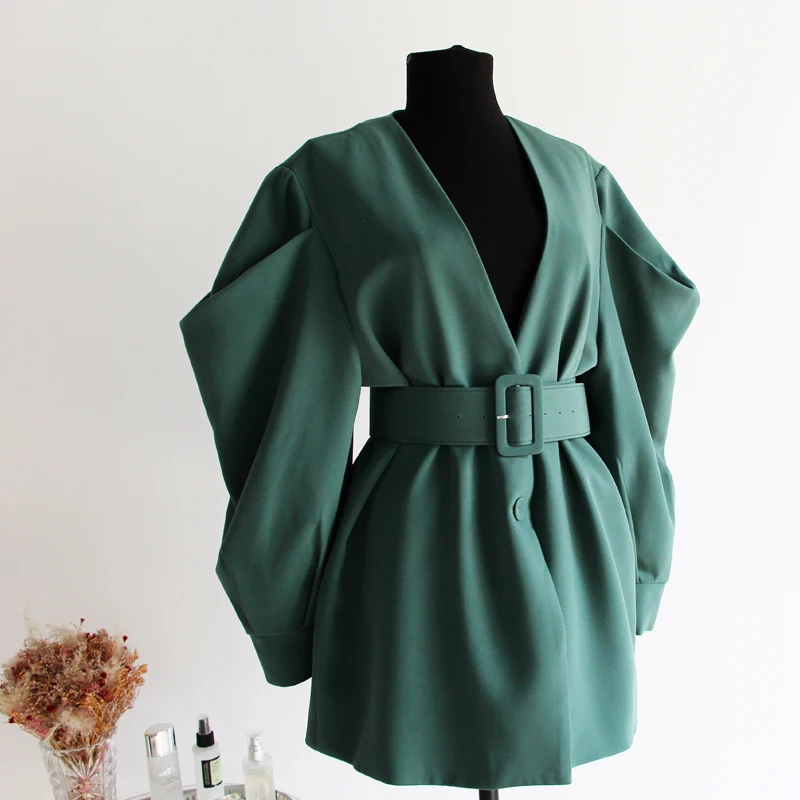 

Vintage solid color long sleeve v-neck Loose straps Slim jacket with belt