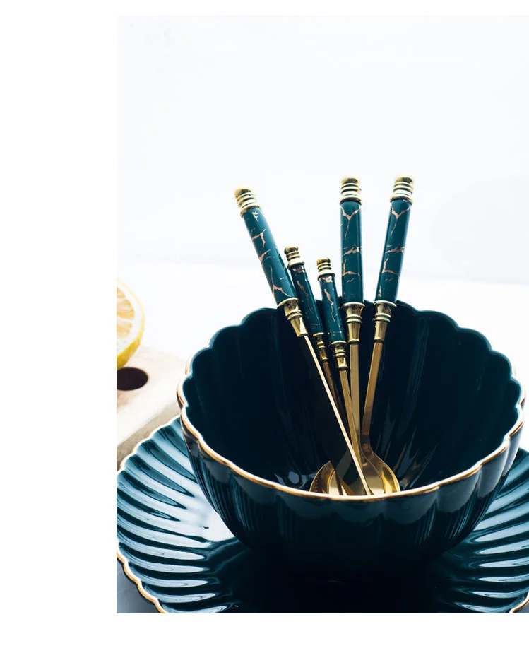 H14a2f956393f4481900eaee3341c7c49P