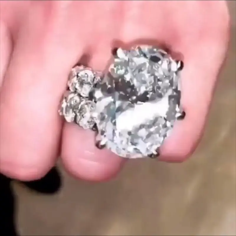 _07.00_02_58_22.still372