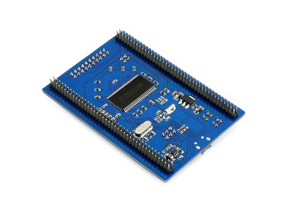 CoreH743I разработанный для STM32H743IIT6 интегрирует цепь часов управление питанием через
