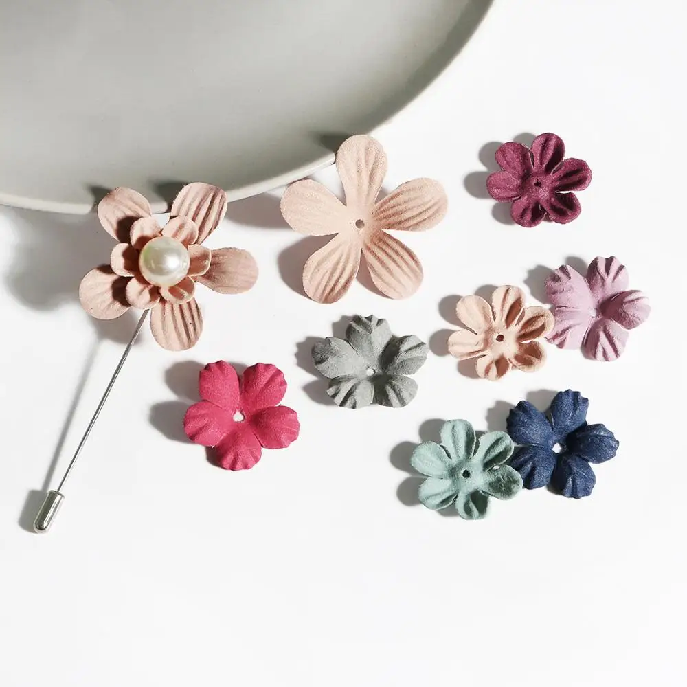 

30pcs Mixed Beautiful Five-petal Fake Flower Artificial Flower DIY Three-dimensional Flower Fabric Simulation Petal Decoration