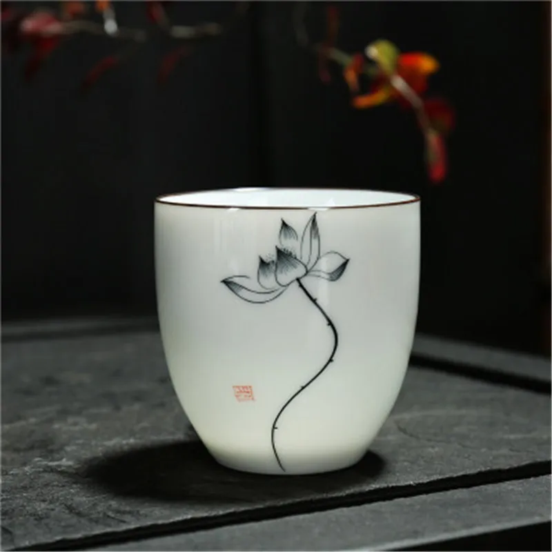 Ink lotus 1 шт., китайская чайная чашка, керамическая, ручная роспись, кунг-фу, чайная чашка Ginkgo/Lotus/Bamboo/Zen, для дома, офиса, посуда для напитков, креативные подарки, 150 мл - Цвет: Ink lotus