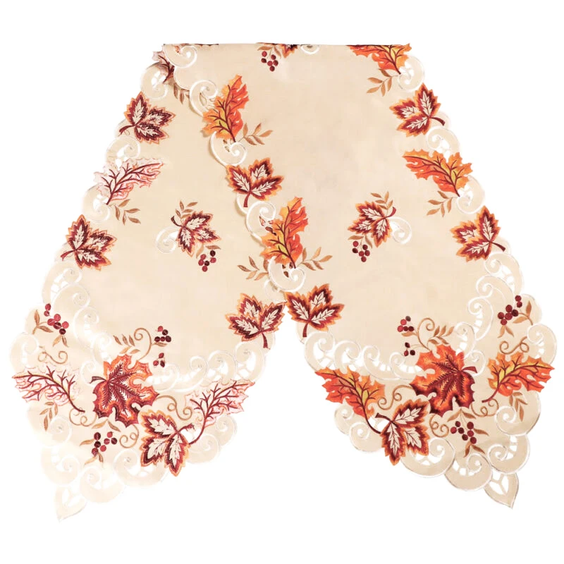 1 pcs European Country Style Embroidered Table Runner Cover Maple Leaves Tablecloth for family gathering