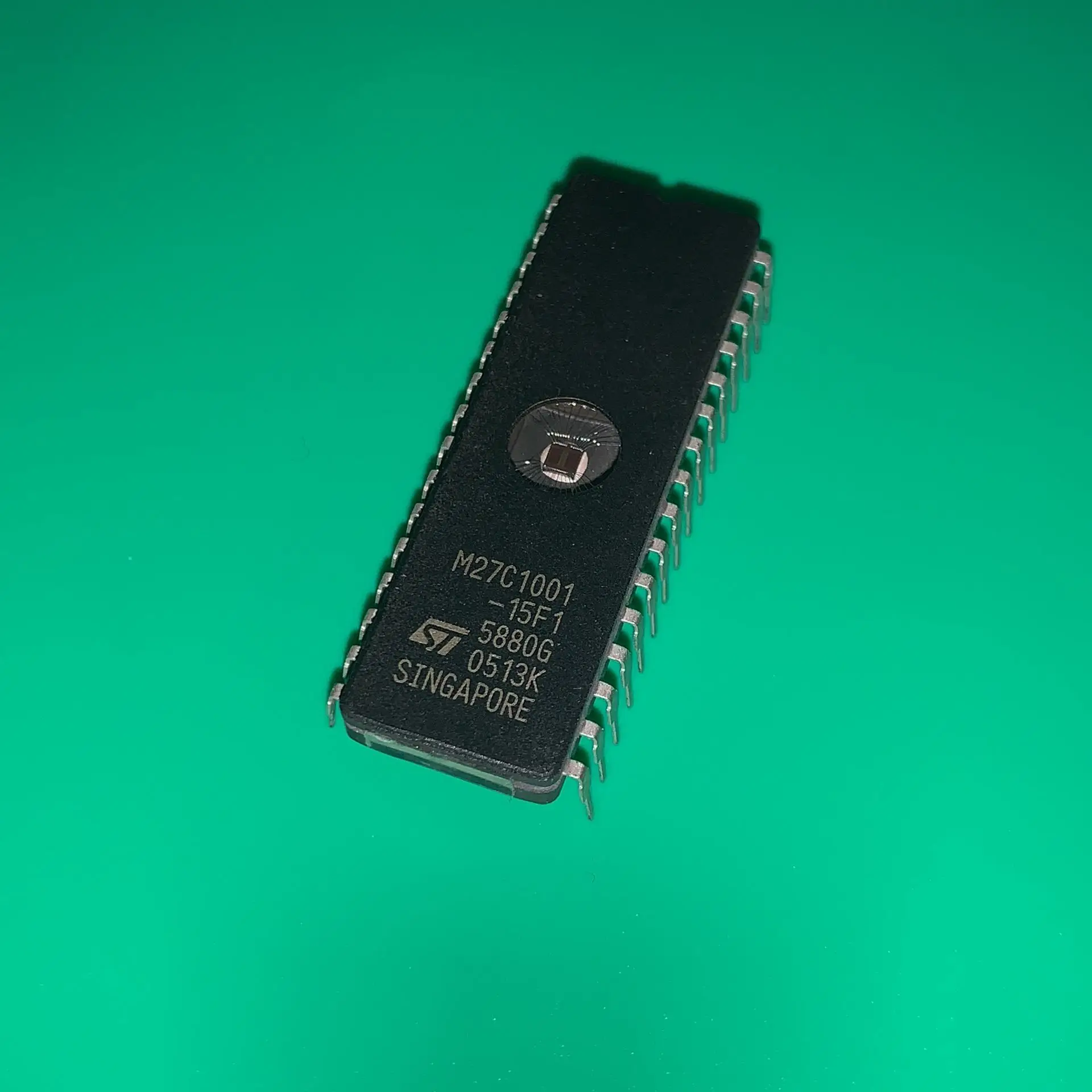 Фонарь 32 m 27C 1001-15F1 IC EPROM UV 1MBIT 150NS 32cdip фонарь M27C1001-15F1 M27C100115F1 | Обустройство дома