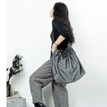 

Fashion Waterproof Women Nylon Oxford Folded Handbag Shoulder Bag Large Capacity Style Casual Messenger Travel Bag ChengXinNvZi