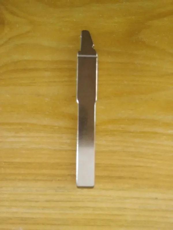 98号折叠钥匙头 福特福克斯原厂折叠胚 福特折叠遥控金属头