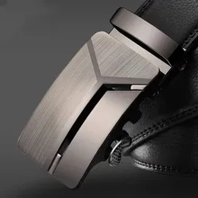 Cinturones alargados de negocios para hombre, cinturón de cuero de diseño minimalista con hebilla automática informal, a la moda, cinturón de café, novedad de 2021