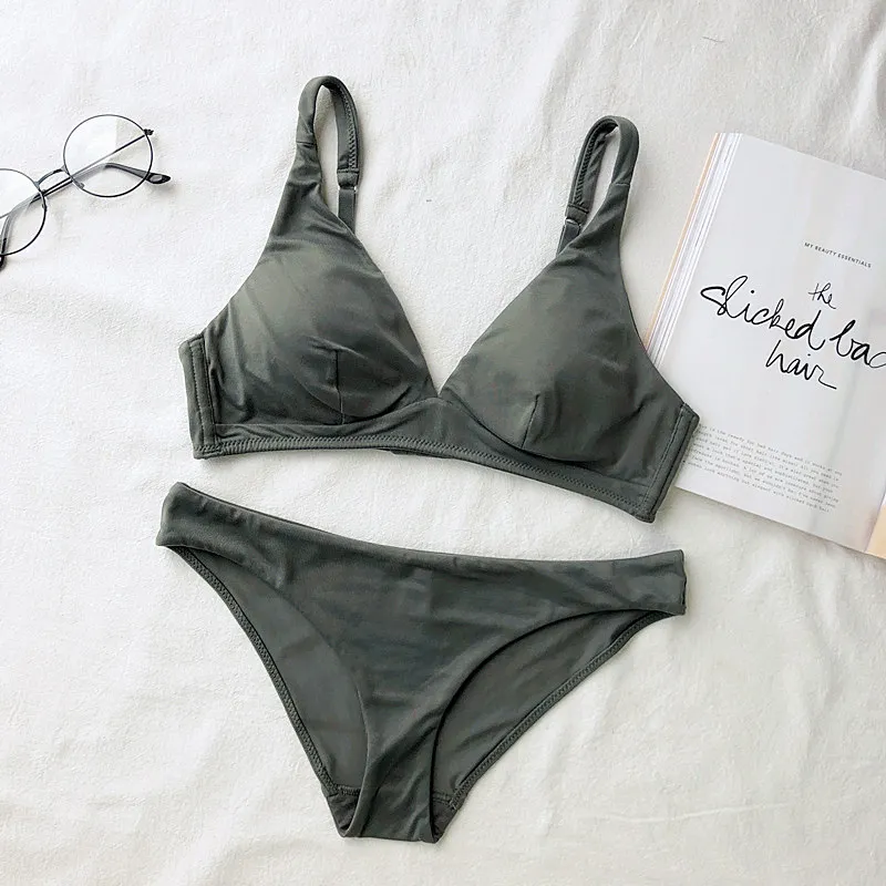

Simple And Comfortable Non-sSteel Ring Seamless Triangle Cup Gathered Modal Cotton Underwear Set Soft Cup Thin Bra Women